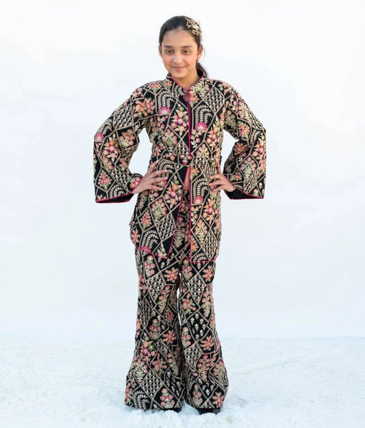 Manufactured by FAYON KIDS (Noida, U.P) Black Embroidered Jacket & Pant Set