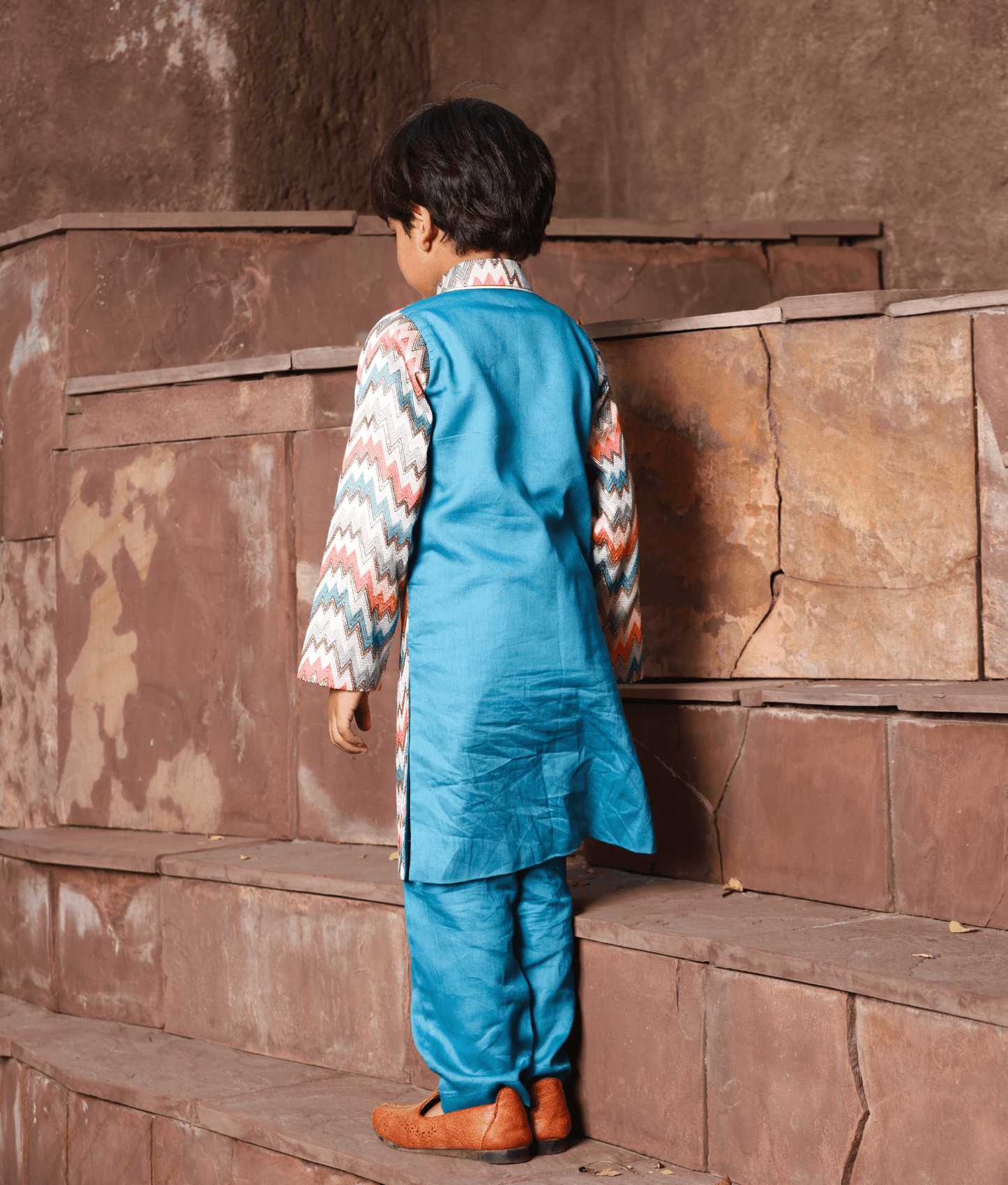 Manufactured by FAYON KIDS (Noida, U.P) Blue Zik Zac Kurta Set