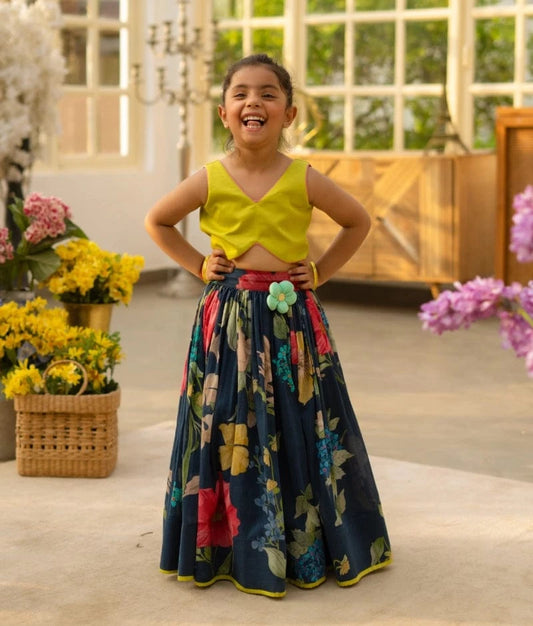 Manufactured by FAYON KIDS (Noida, U.P) Green Crop Top with Printed Skirt