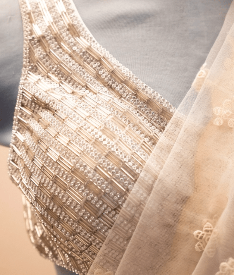 Manufactured by FAYON KIDS (Noida, U.P) Off-White Thread Embroidered Saree Set