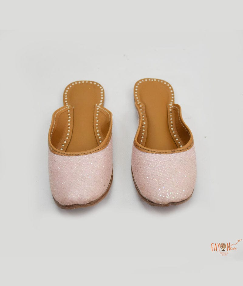 Manufactured by FAYON KIDS (Noida, U.P) Pink Glitter Jutti