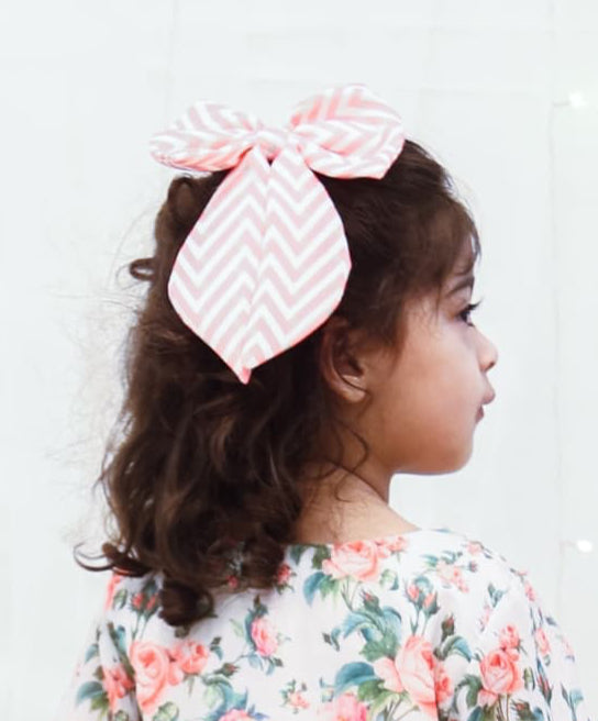 Manufactured by FAYON KIDS (Noida, U.P) Pink Printed Bow Clip for Girls