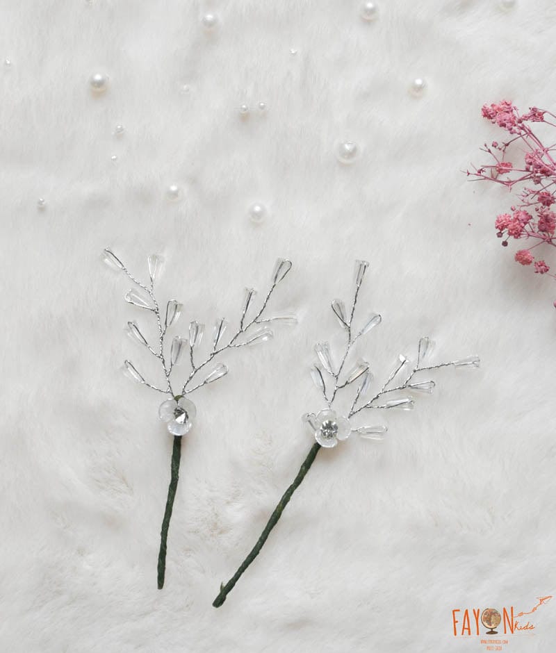 Manufactured by FAYON KIDS (Noida, U.P) Silver Leaves Hair Accessory