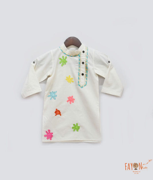 Fayon Kids Off white Kurta with Multi Color Splashes for Boys
