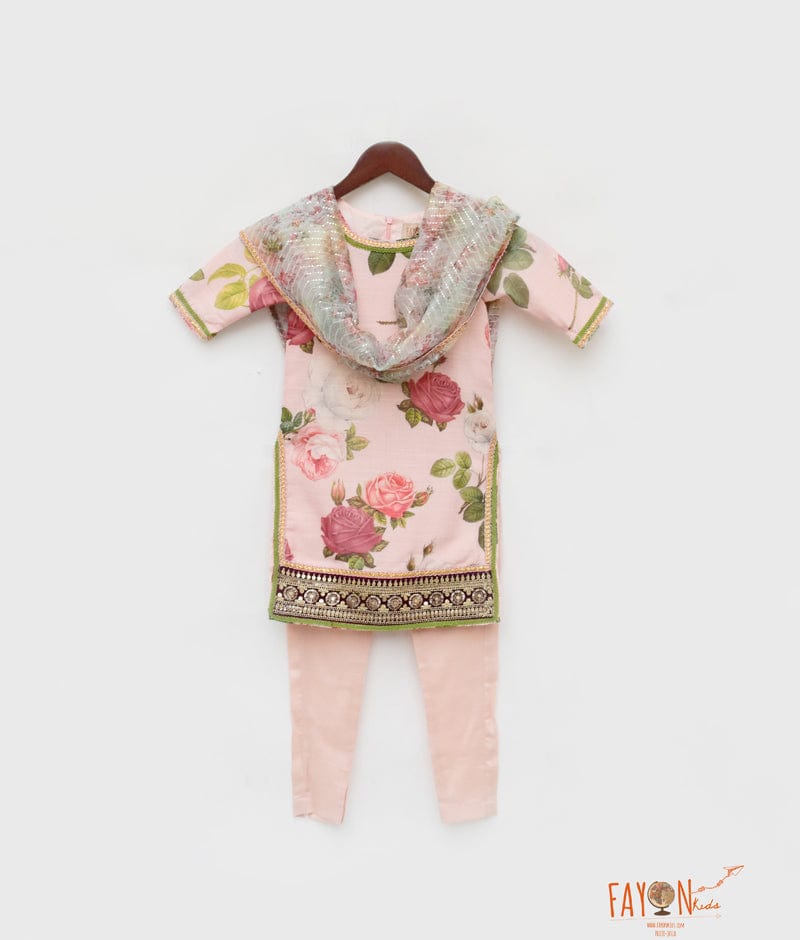 Fayon Kids Peach Floral Peach Cotton Silk Chudidar with Kurti Printed Organza Dupatta for Girls