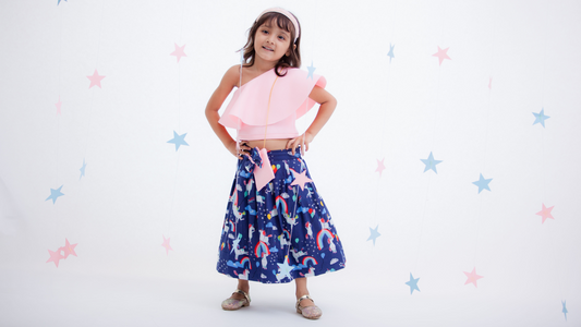crop-top-with-skirts
