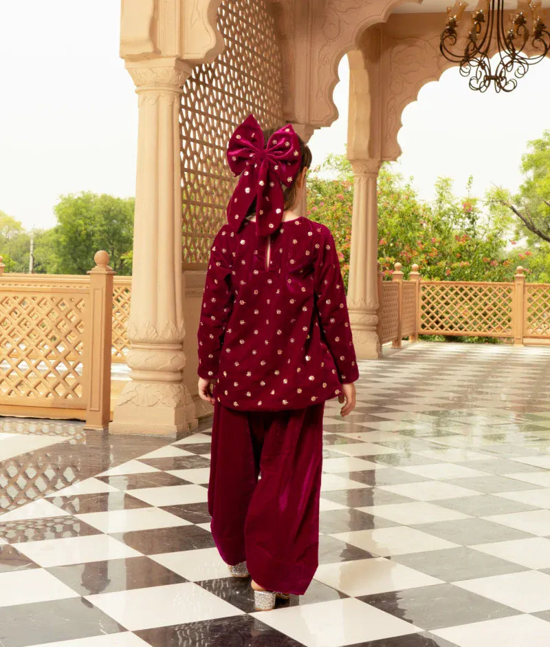 Luxe Pink Boti Velvet Kurti Salwar Set