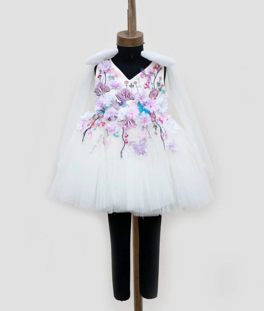Manufactured by FAYON KIDS (Noida, U.P) Off white Embroidered Frock
