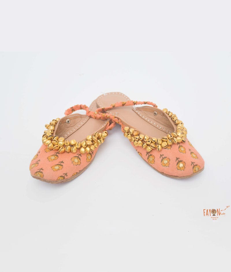 Manufactured by FAYON KIDS (Noida, U.P) Peach Printed Jutti