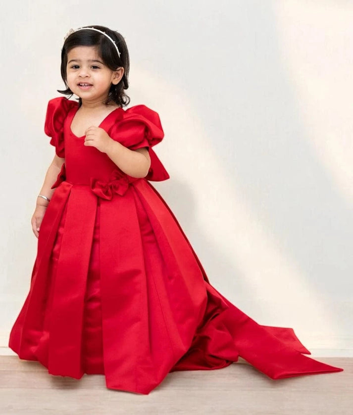 Red Birthday Bow Gown for Girls Satin Party Dress 2-3 Y Red Birthday Bow Gown for Girls Satin Party Dress 2-3 Y
