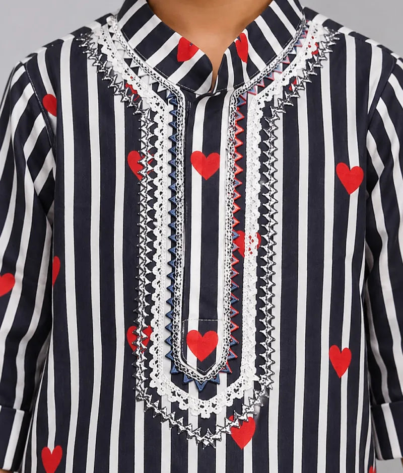 Pret Black Hearts & Stripe Printed Kurta with Salwar