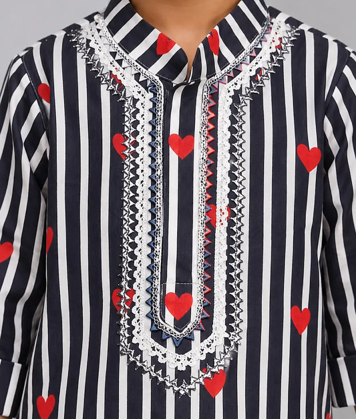 Pret Black Hearts & Stripe Printed Kurta with Salwar