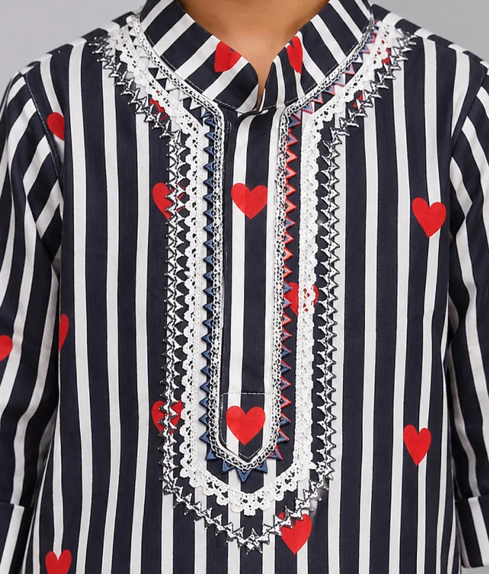 Pret Black Hearts & Stripe Printed Kurta with Salwar fayon_teens