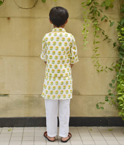 Pret Flower Printed Nehru Jacket and Kurta with Pant
