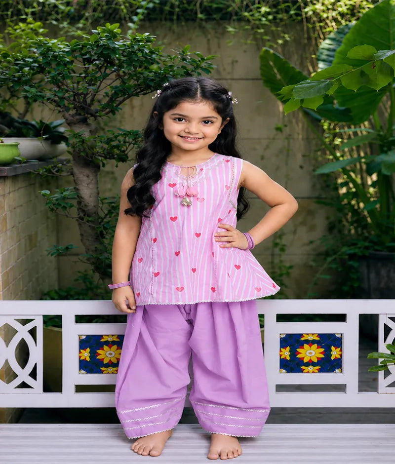 Pret Peach Hearts & Stripe Printed Kurti with Lilac Farshi Salwar