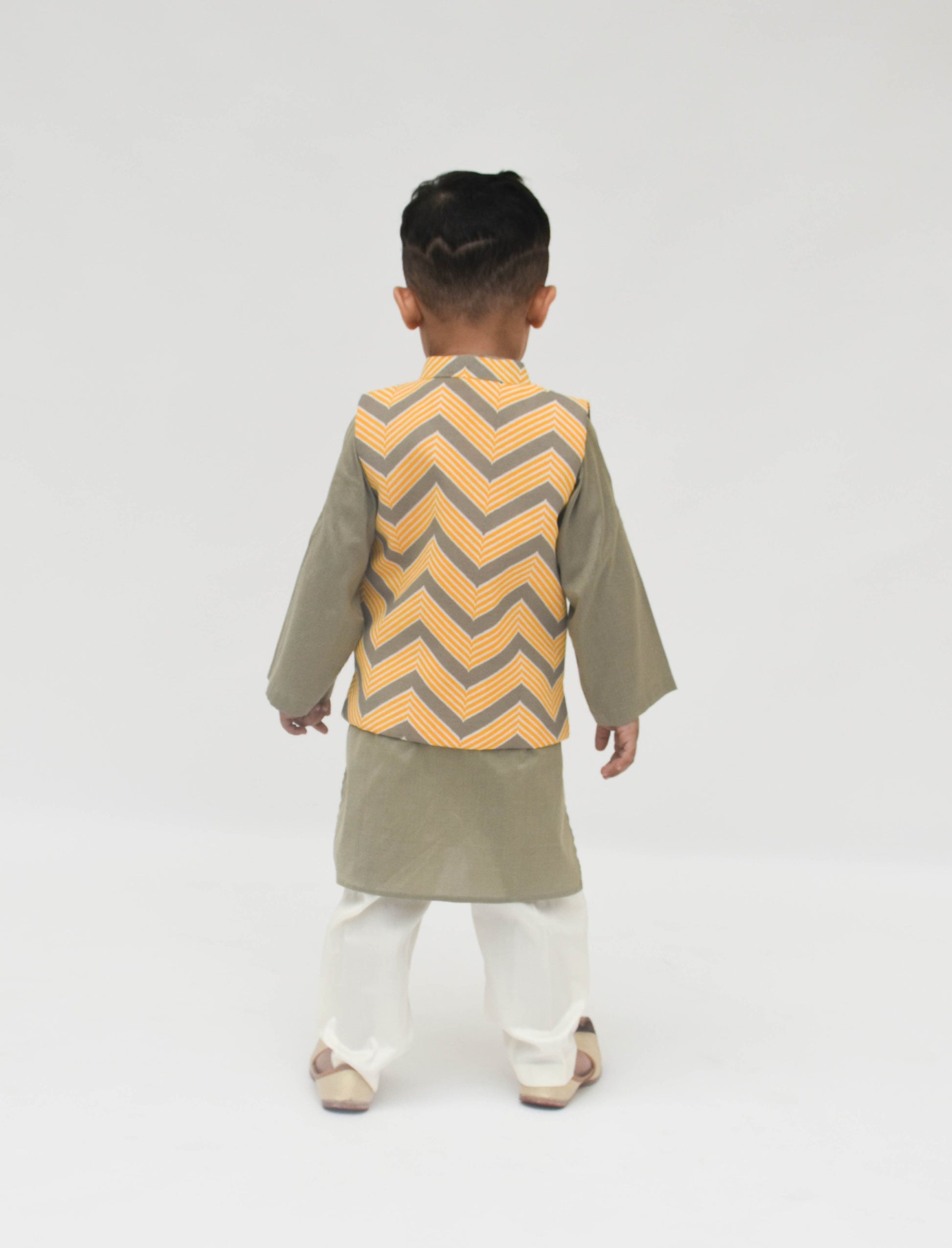 Fayon Kids Grey Cotton Silk Printed Jacket Kurta Chevron with Pant set for boys