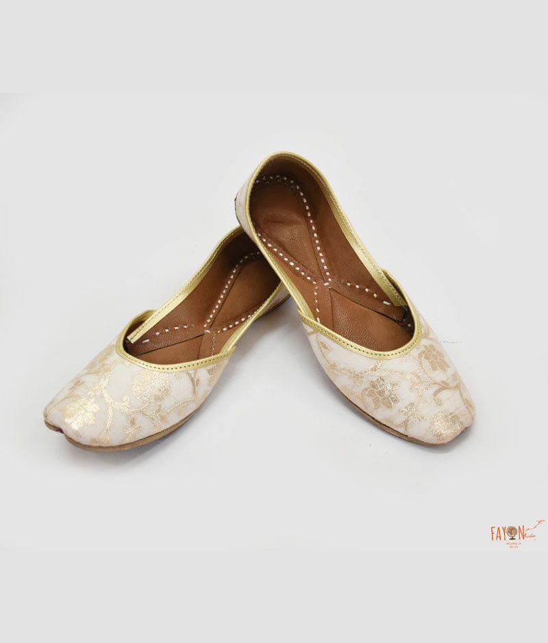 Off white Chanderi Jutti for Girls