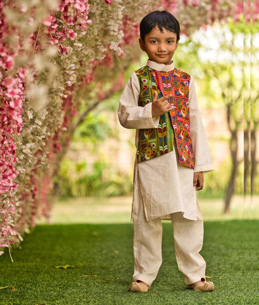 Fayon Kids Off white Self Kurta Jacket and Pant for Boys