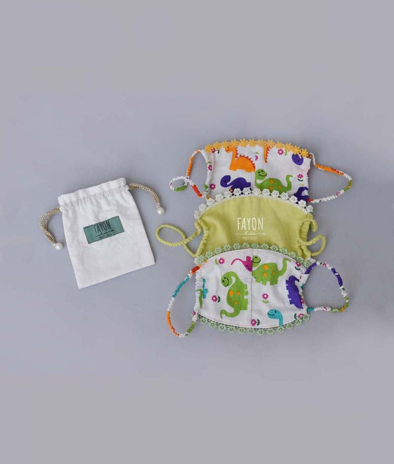 Fayon Kids White Printed Mask Set of 3 with Pouch