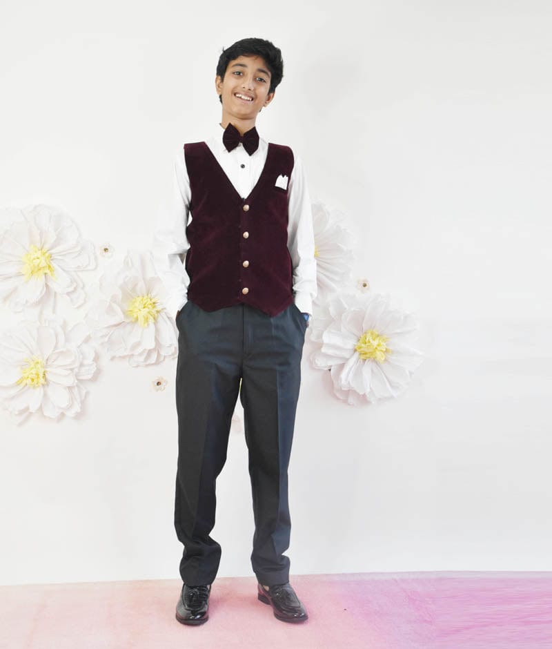 Manufactured by FAYON KIDS (Noida, U.P) Maroon Velvet Waist Coat with White Shirt and Black Pant for Boys