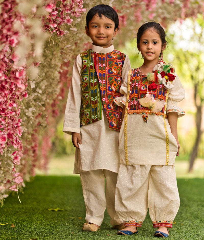 Manufactured by FAYON KIDS (Noida, U.P) Off White Kurta Jacket And Pant Set for Boys