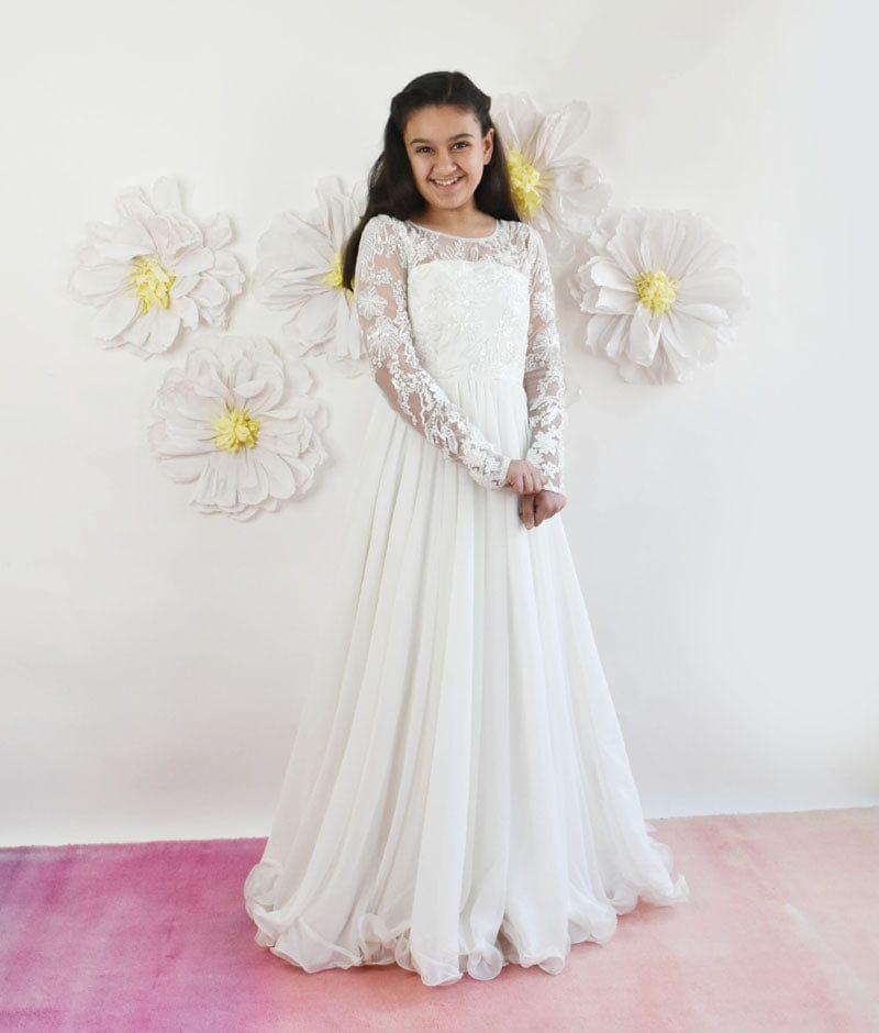 Manufactured by FAYON KIDS (Noida, U.P) Off white Shiffon Gown for Girls