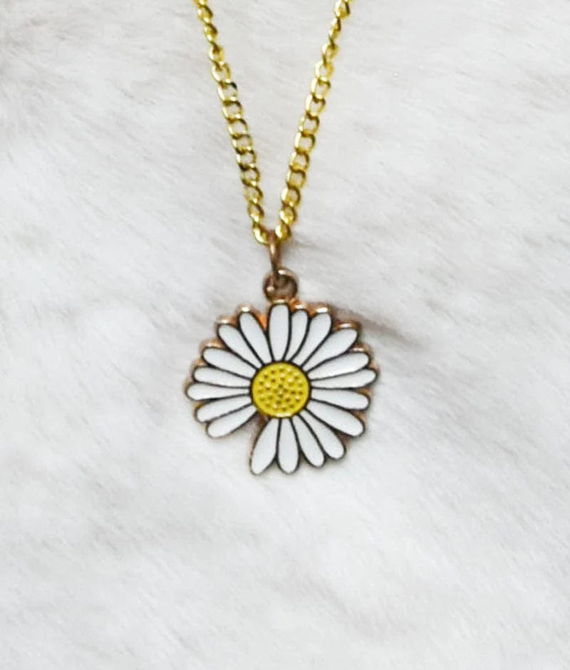 Manufactured by FAYON KIDS (Noida, U.P) Sunflower Chram Pendant for Girls